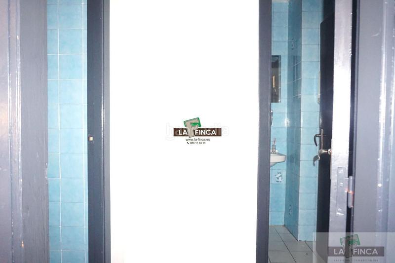 Foto f9ecd83c-9f39-49dd-bf8f-0f5f5a32ac40. Rent business premise in Teatinos - Los Prados Oviedo