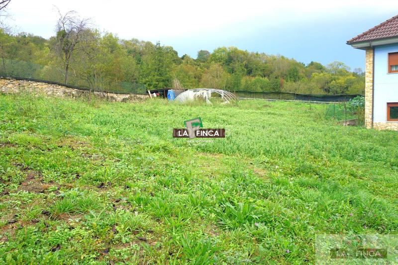 Foto 238321e7-b2da-4560-b50d-660643be9222. Xalet amb calefacció aparcament a San Claudio - Trubia - Las Caldas Oviedo