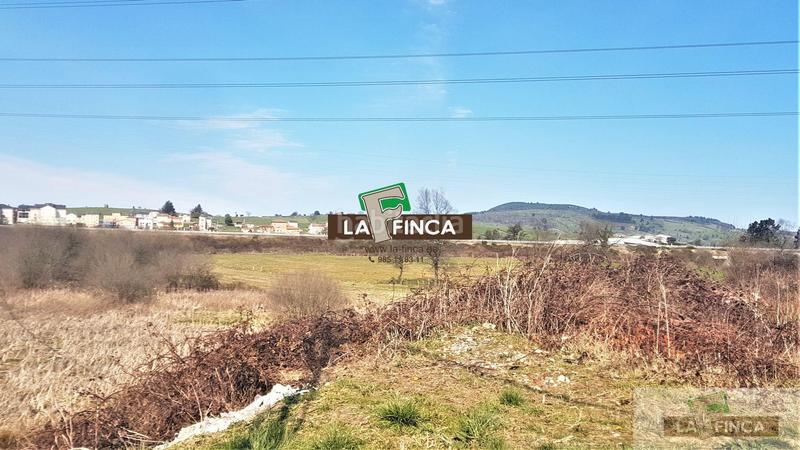 Foto 32fdb996-ab0f-4480-b0cd-26abcf377979. Terreno residencial terreno en Salas