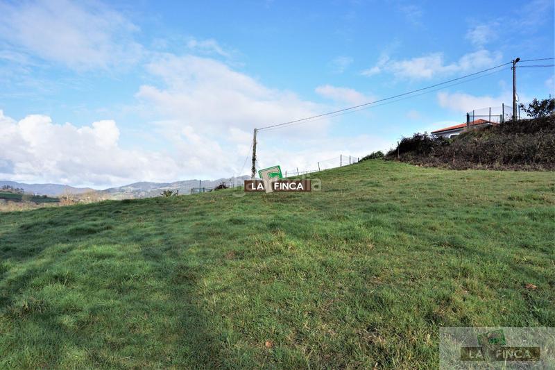 Foto 5ea14c63-0d86-4ba3-a319-5f2ae9e3d06c. Terrain résidentiel dans Llanera