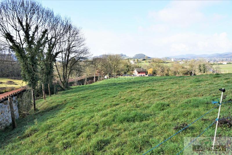 Foto b13b0eca-5c22-4c8d-b047-0038151f56af. Terrain résidentiel dans Llanera