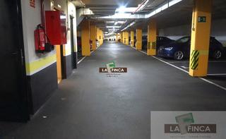 Miete Autoparkplatz in Milán - Pumarín. Oviedogaraje