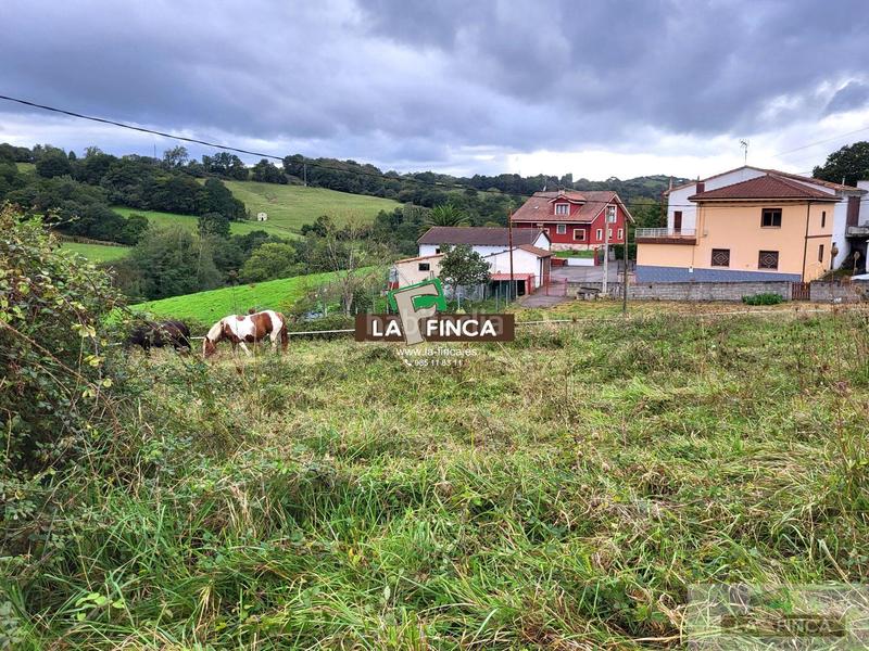 Foto a084f3d4-43f8-4f16-a7cb-5c563035b81b. Wohngrundstück in la pola Siero Siero