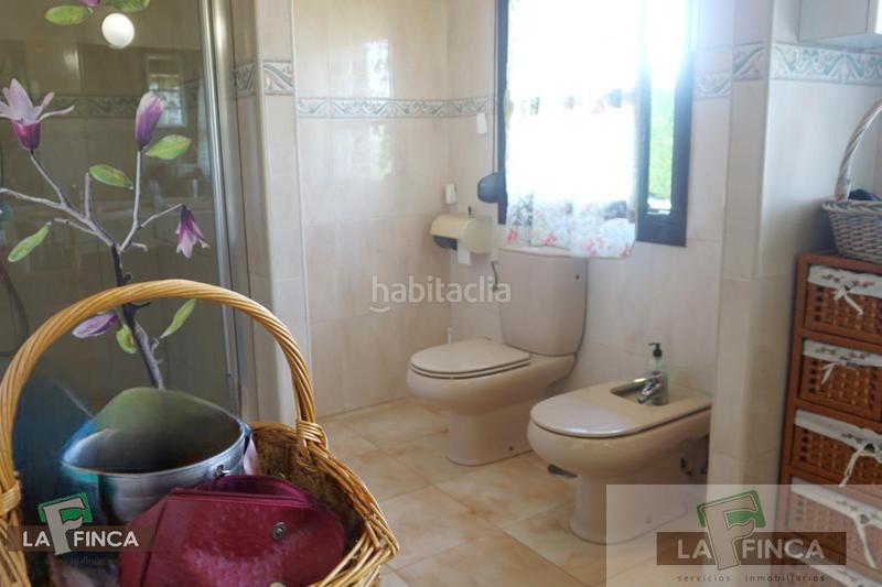 Foto 7dde85e8-68e0-49c6-96f3-bb4df5485a7d. Casa con riscaldamento parcheggio in Buenavista Oviedo