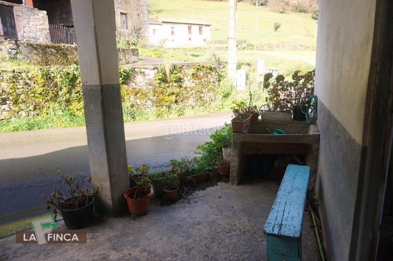 Foto 4c416e6b-4ee3-41f2-a6e1-bde93a14b56c. Casa a Belmonte de Miranda