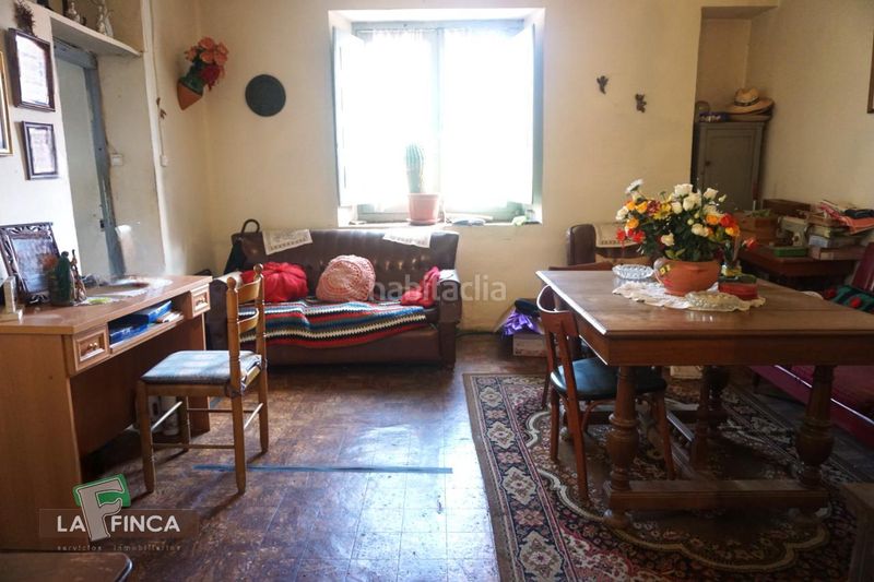 Foto ae0d8c8e-49a1-48bb-b5d4-6e3841badeda. Casa a Belmonte de Miranda