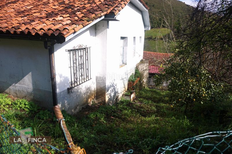 Foto b93b9722-246a-4021-9d54-fc82579ce571. Casa a Belmonte de Miranda