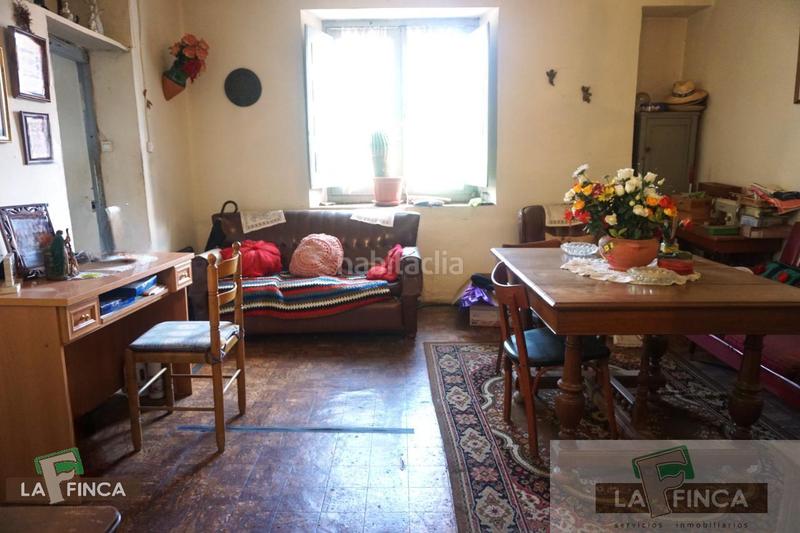 Foto cff3d331-de89-4575-b2c0-1ad1f2e5f9fd. Casa  en Belmonte de Miranda