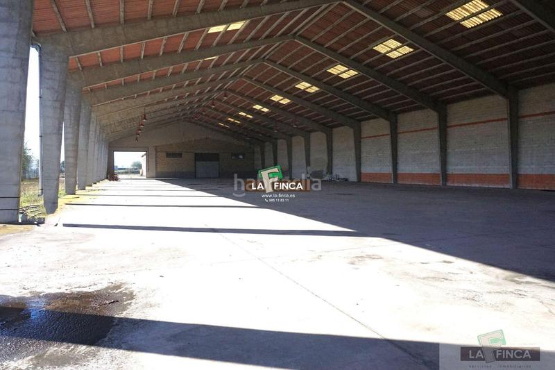 Foto d376c8f0-fd29-424d-83fa-ff09c144e7da. Nave industrial nave en La Fresneda Siero