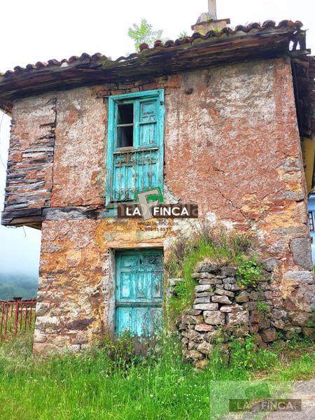 Foto c4e48ef6-2c22-4079-b691-60c6992ad23d. Casa in Morcín