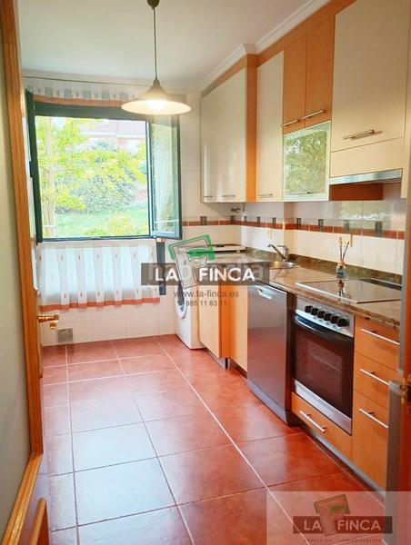 Foto d40d2024-801b-42a6-becb-1a8bf48a4b48. Piso  en Ciudad Naranco - Prados de La Fuente Oviedo