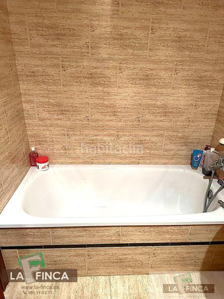 Foto fc6058d5-dbd0-4102-97ba-6753963f3320. Etagenwohnung mit heizung parking in Montevil Gijón