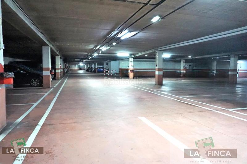 Foto 17861fc2-5156-4fde-9495-dbfc6f6ec4e1. Miete autoparkplatz in Milán - Pumarín Oviedo