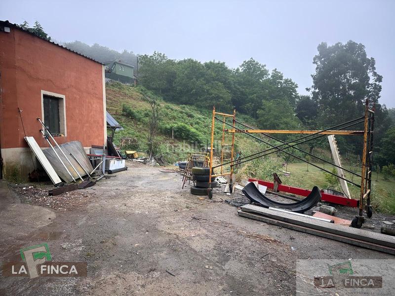Foto b7fb9e0d-e651-47db-b3c8-00a1a5293e4f. Casa amb calefacció aparcament piscina a Parroquias Norte Siero