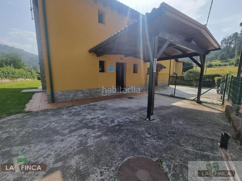 Foto 4bd48030-6597-4799-ba54-af20f80544a4. Xalet amb calefacció aparcament a Candamo