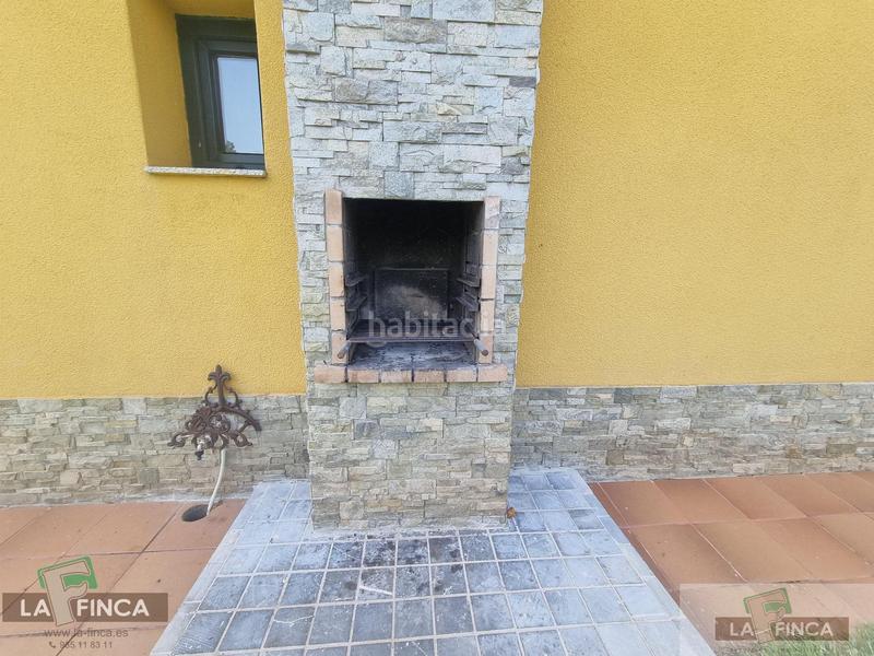 Foto 655a1ed8-c47e-4e6b-8aed-d8cbcade0b78. Xalet amb calefacció aparcament a Candamo