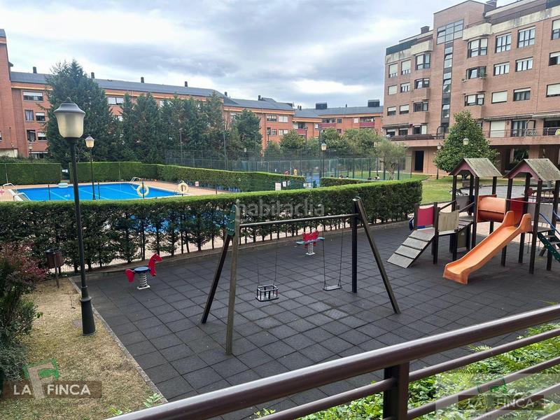 Foto 778659ec-1a4f-49b6-8365-0472972fade5. Piso  en Huca - La Cadellada Oviedo