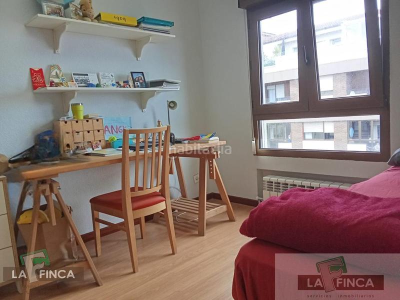 Foto 7843bf2d-3ecf-4556-996f-56271137c487. Piso  en Laviada Gijón