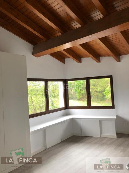 Foto 33859c53-b96f-43aa-a7ec-5453050e4480. Chalet  en San Claudio - Trubia - Las Caldas Oviedo