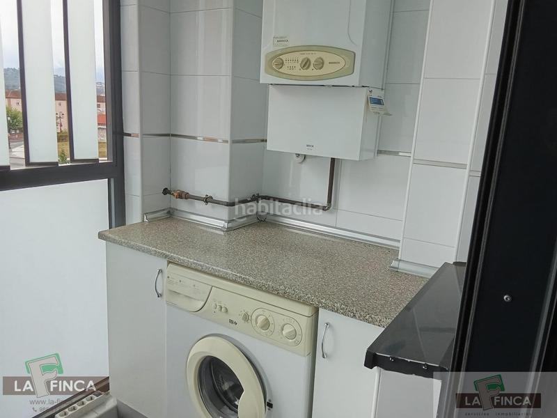 Foto 76a8bc0d-f507-4701-a25b-47d616e25615. Alquiler piso  en Huca - La Cadellada Oviedo