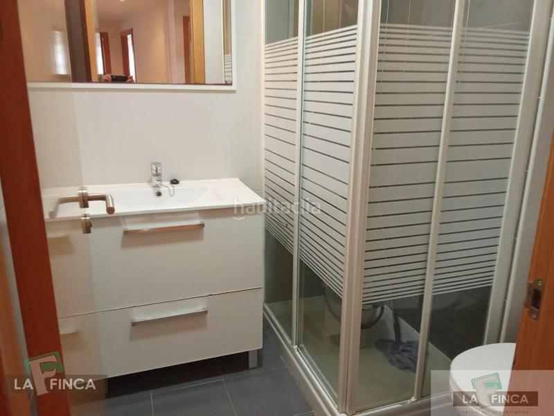 Foto 8b776ed5-526e-492e-95f5-9ebb94f60e5d. Rent flat with heating parking in Huca - La Cadellada Oviedo
