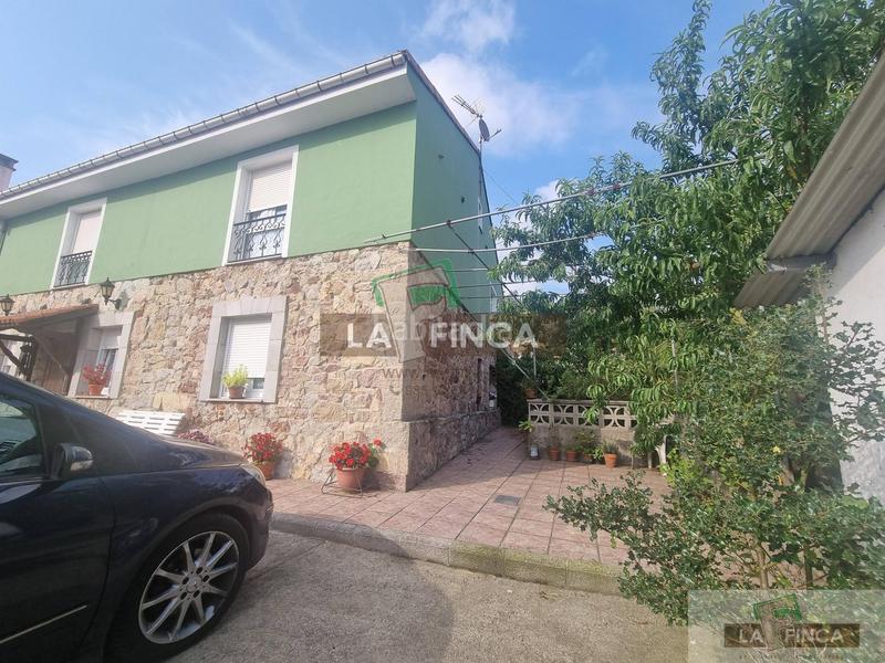 Foto 484c3cd1-a4b1-415e-a5c1-0c04bc2c1867. Casa  en Carreño