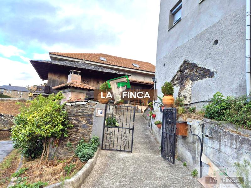 Foto 14b67117-d982-4059-b0d2-d4553c77224f. Chalet  en Cangas del Narcea