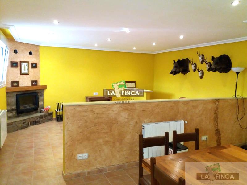 Foto 4a0a3722-ff94-4b76-ae87-27599343cd99. Chalet  en Cangas del Narcea