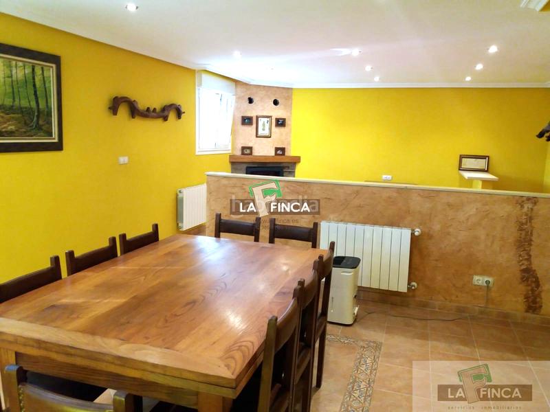 Foto 92a9c237-d1d5-4a43-9070-28620362394c. Chalet  en Cangas del Narcea