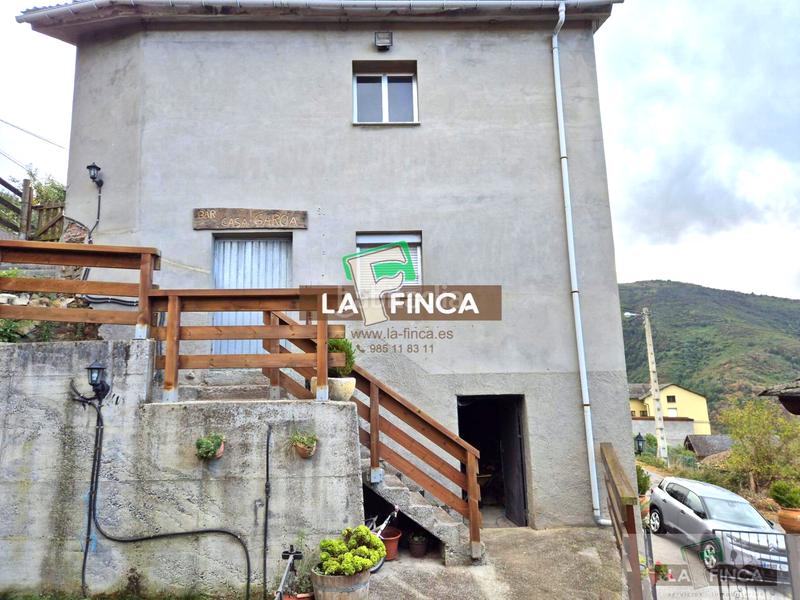 Foto bdd3cc12-5903-426d-af37-7b5901e739ad. Chalet  en Cangas del Narcea