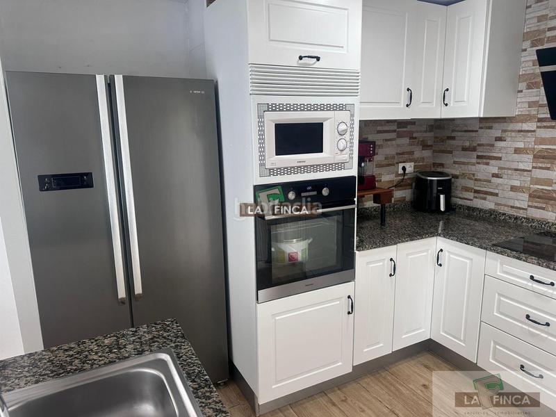 Foto 0a6bec82-4768-493c-800f-0d56770522eb. Bauernhof mit heizung in Parroquias Sur - La Manjoya Oviedo