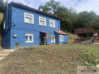 Masia a Parroquias Sur - La Manjoya. Olloniegolluniegocasa