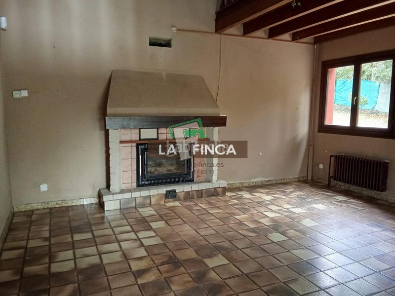 Foto 2fff9983-1152-46b6-8383-811e49dd000b. Casa amb calefacció a Noreña