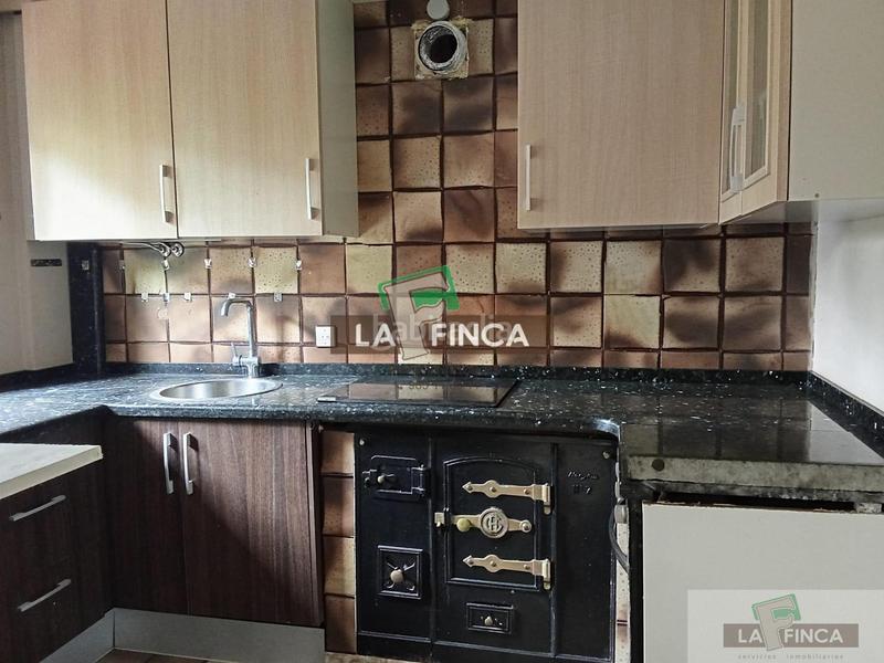 Foto 45cd2864-681d-433f-a5b8-723287621b2d. Casa con riscaldamento in Noreña