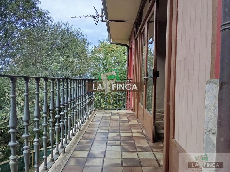Foto e8811c67-5f4f-4a87-9856-f00963f58cf8. Casa con riscaldamento in Noreña