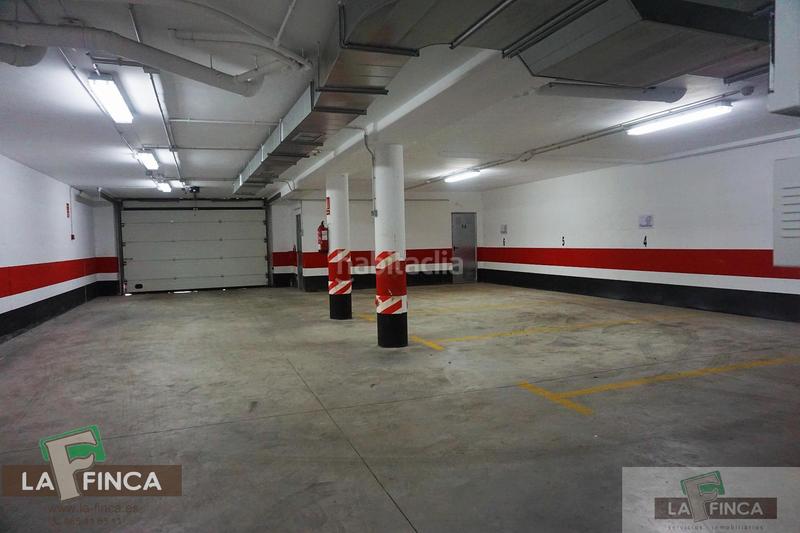 Foto 83a47955-332e-4ada-95da-f825c5f089f1. Pis amb calefacció aparcament a Llanes pueblo Llanes