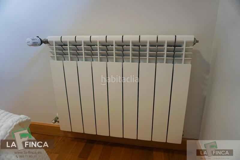 Foto 84b49e4e-c41c-4040-9309-e66a96e8921e. Pis amb calefacció aparcament a Llanes pueblo Llanes