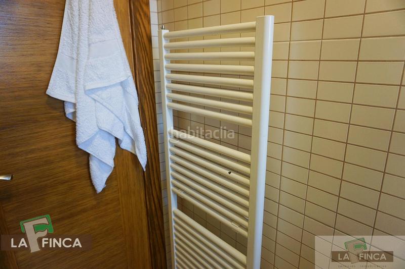 Foto cc9d500b-6ed3-403c-a31d-fb0a5a927905. Pis amb calefacció aparcament a Llanes pueblo Llanes