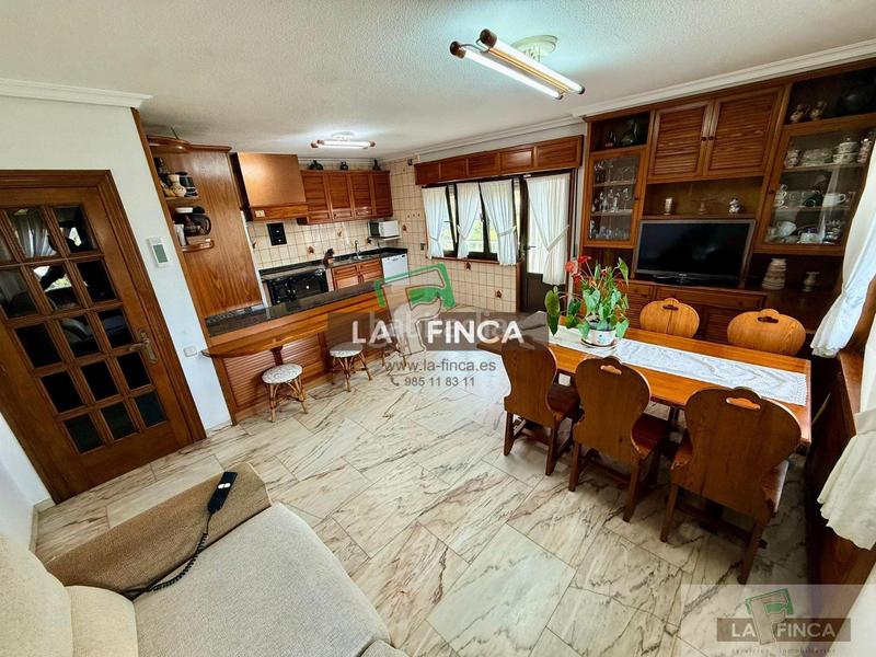 Foto 354920ab-30e6-4bff-aace-01fe3ea86c41. Pis amb calefacció aparcament a Cudillero