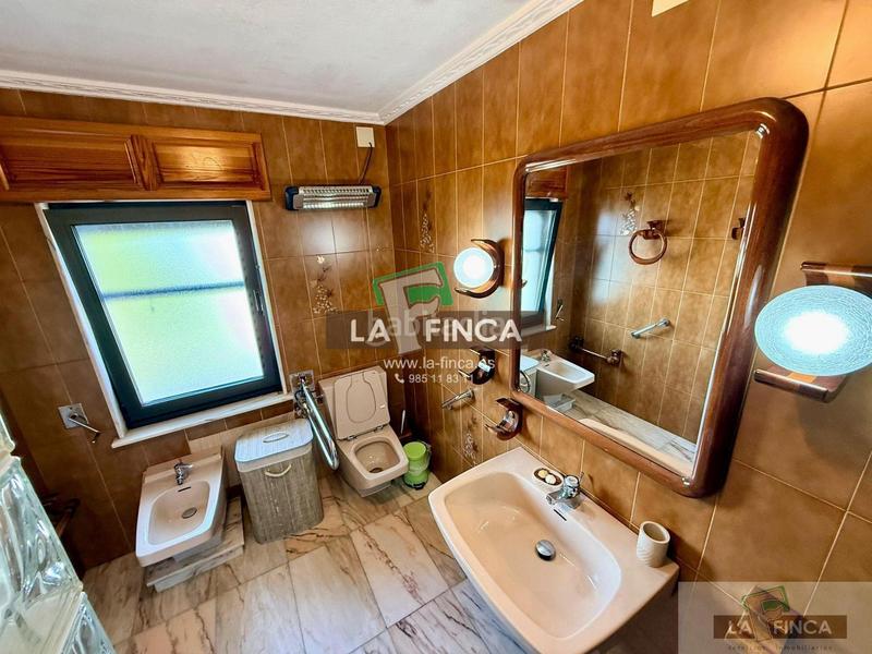 Foto 37dfddd3-c4f0-43ec-ac98-b3203aa08b35. Pis amb calefacció aparcament a Cudillero