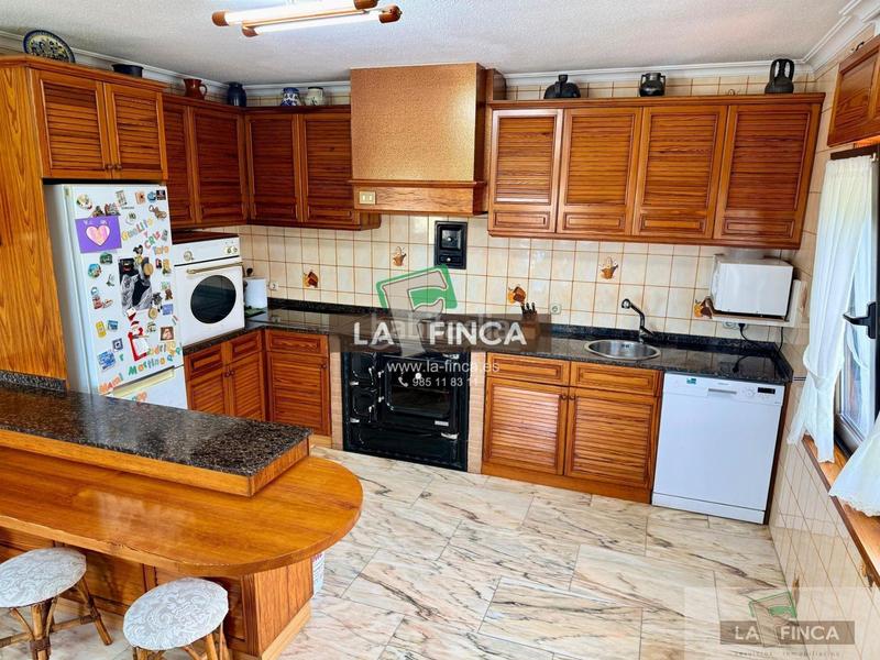 Foto a489a47d-1c1a-4316-8a76-01776c5f5e63. Pis amb calefacció aparcament a Cudillero