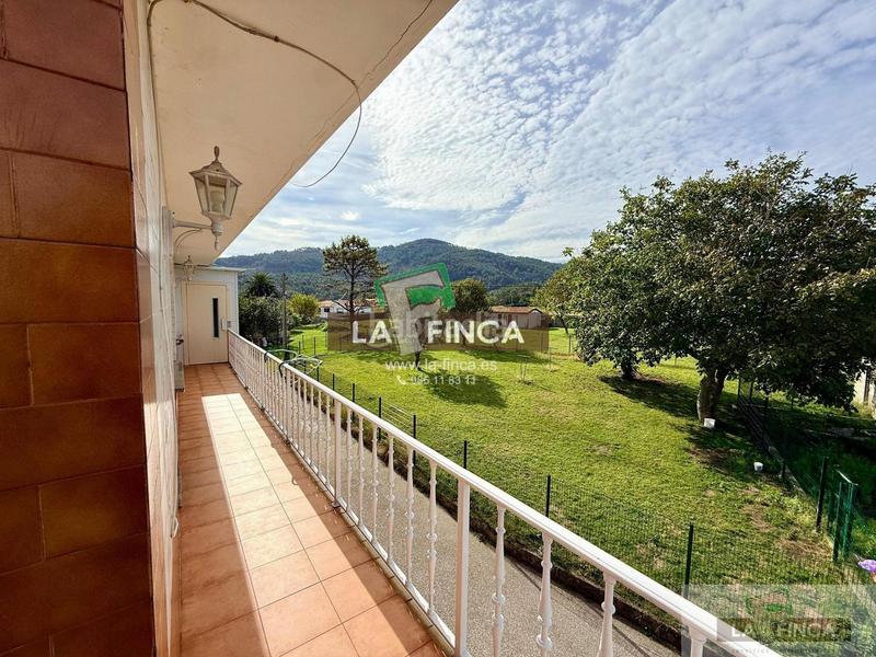 Foto f731cbc5-e165-4e58-8ce7-6904c39e9d7e. Pis amb calefacció aparcament a Cudillero