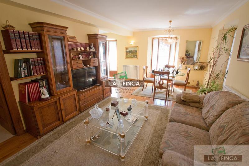 Foto 14af1369-27f6-4f4a-9c91-e247fc391e00. Casa  en Pravia