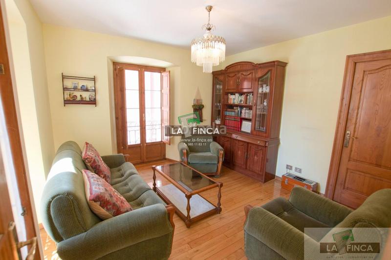 Foto 33a02854-95ef-467f-8141-d914dfef84dd. Casa  en Pravia