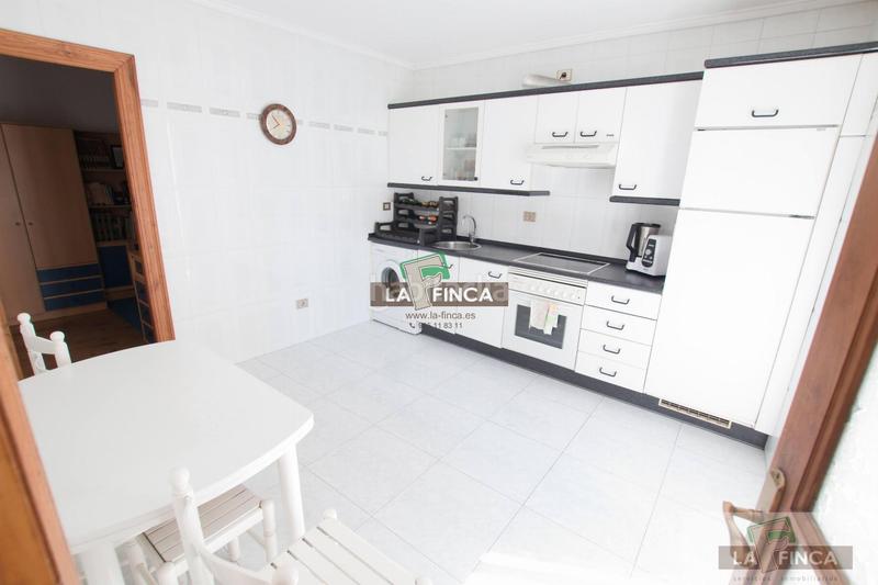 Foto 5d40f344-09eb-4a98-9889-d075e9fcad98. Casa  en Pravia