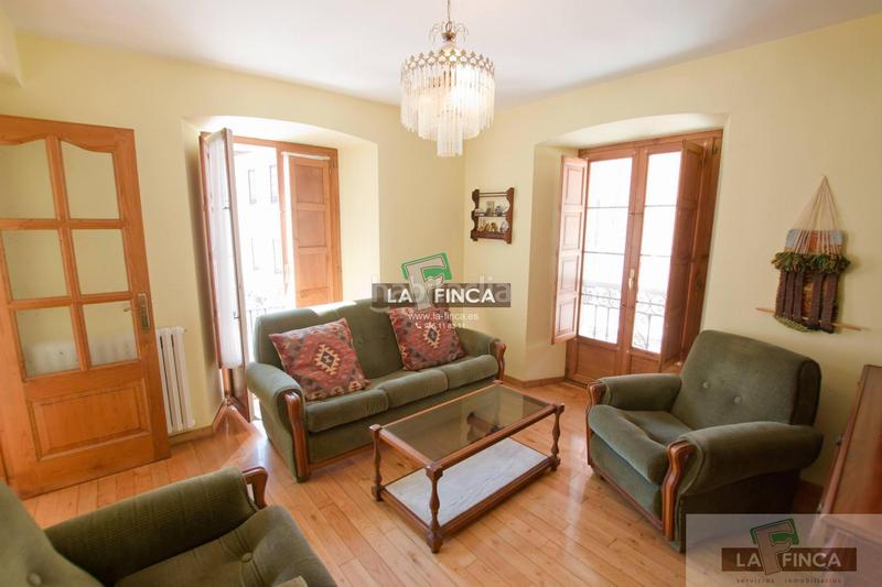 Foto d679af6f-923c-4fff-8079-09c8f85fc9dd. Casa  en Pravia