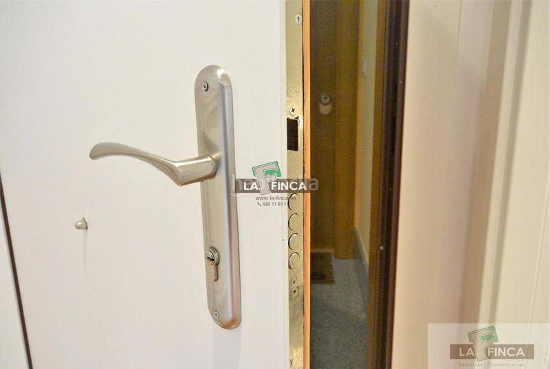 Foto 4695a685-c48c-41c4-9f88-f9f59898db24. Location appartement dans Teatinos - Los Prados Oviedo