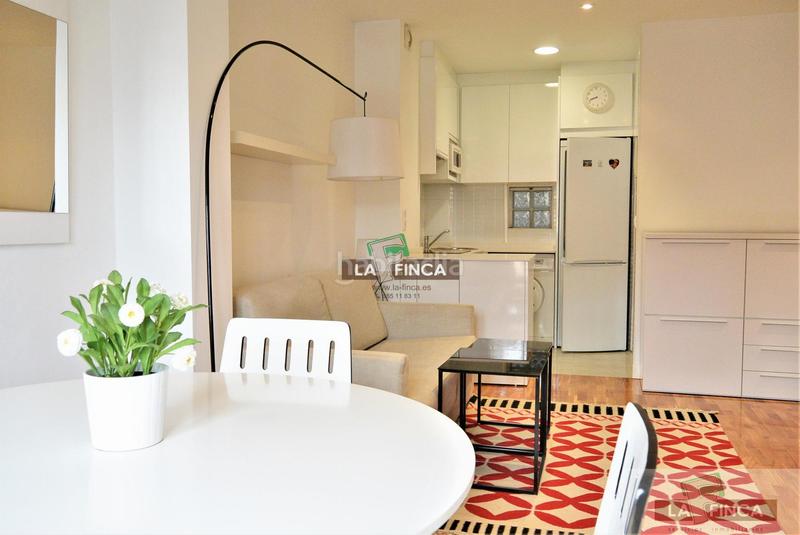 Foto fe566c01-aed9-416c-92a5-f524bb3a54b9. Location appartement dans Teatinos - Los Prados Oviedo