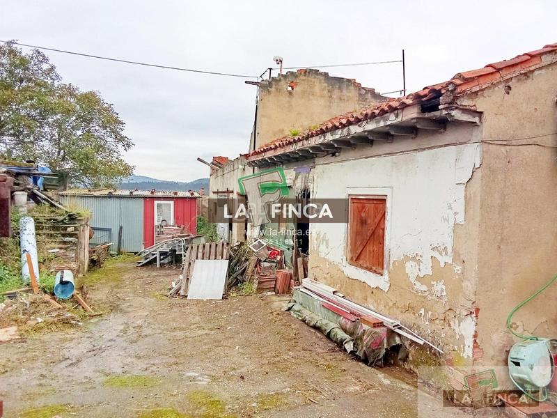 Foto 50a7e43b-d98d-4276-8b82-c973ea6cb06c. Casa amb aparcament a Sierín Gijón