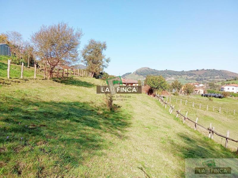 Foto 22096576-dbc4-4238-9491-fa8da45f5672. Terreno residencial terreno en Morcín